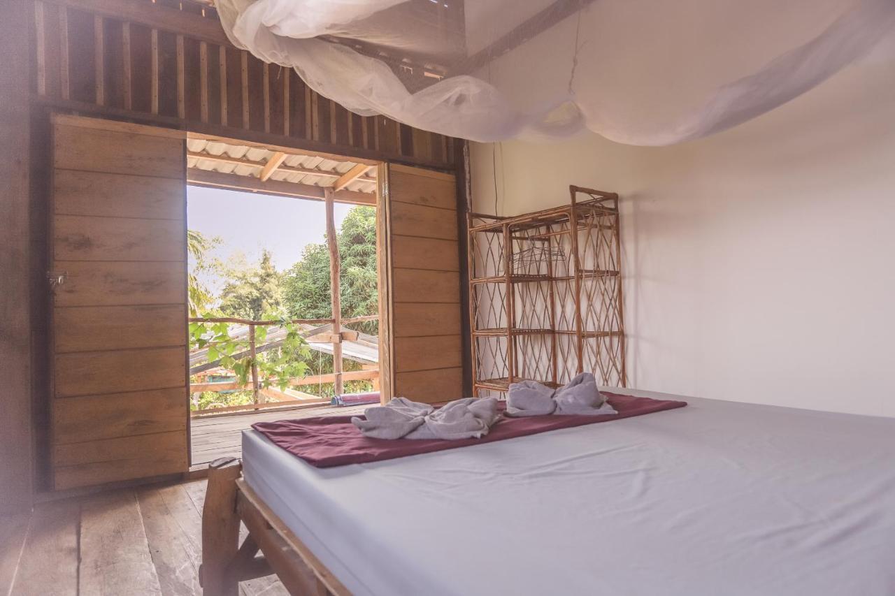 Bonsai Hotel Rongszanlöm-sziget Kültér fotó